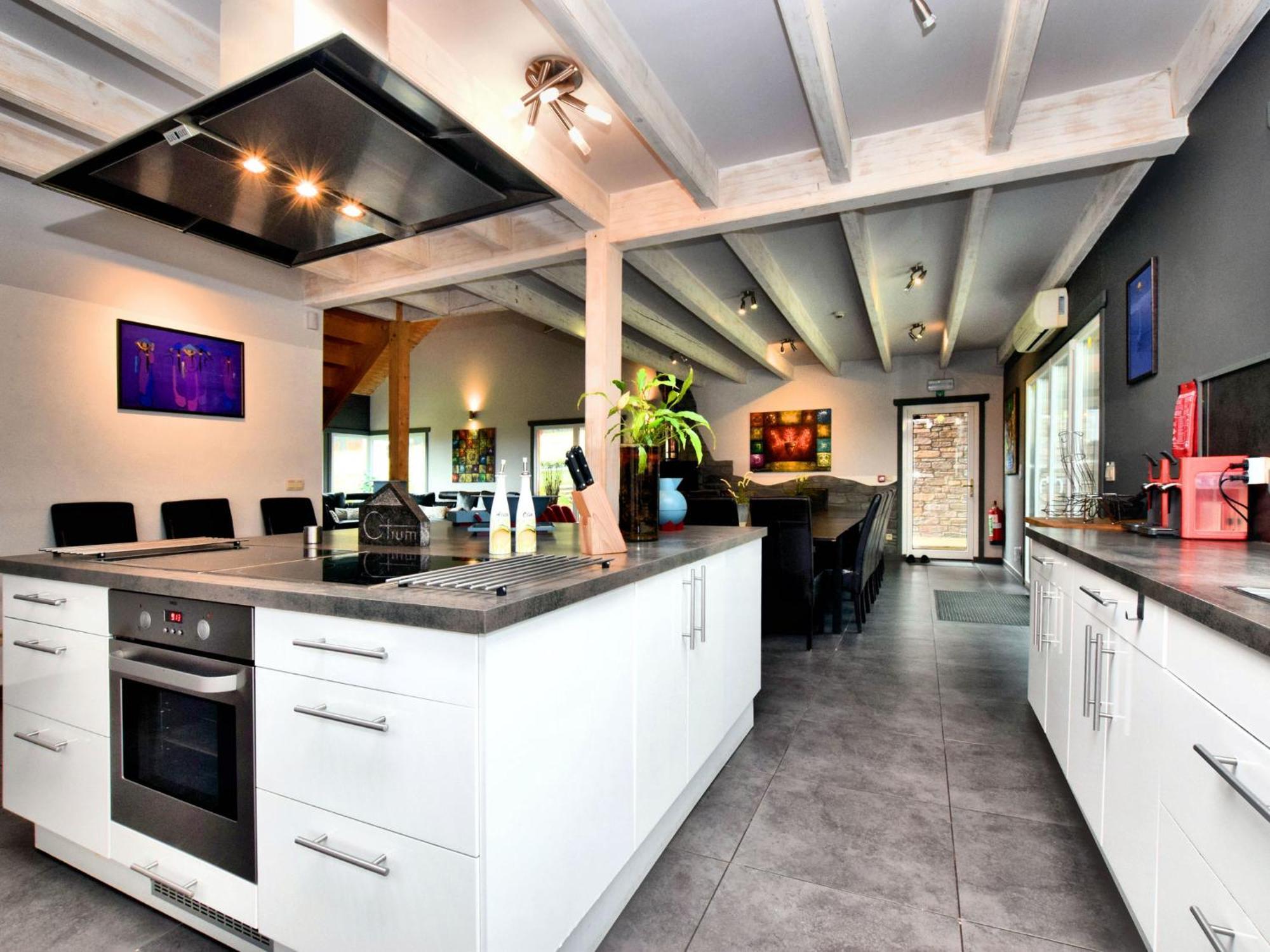 Beautiful Villa With Heated Outdoor Pool Manhay Eksteriør billede