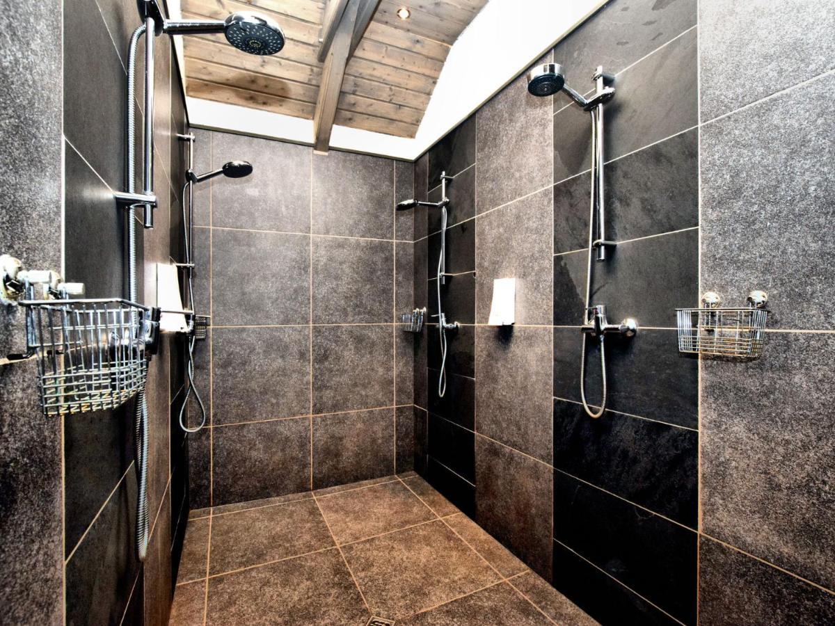 Beautiful Villa With Heated Outdoor Pool Manhay Eksteriør billede