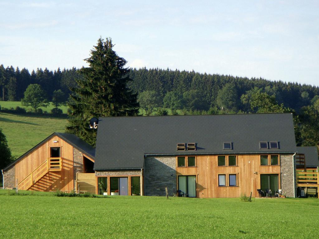 Beautiful Villa With Heated Outdoor Pool Manhay Eksteriør billede